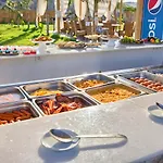 Hotel Alia And 3*