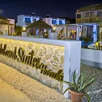 Hotel Alia And