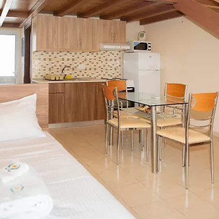 Hotel Alia And Haraki