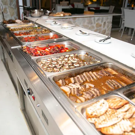 Ξενοδοχείο Alia And 3*