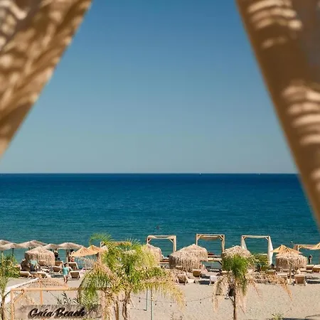 Alia Luxury And Hotel Haraki