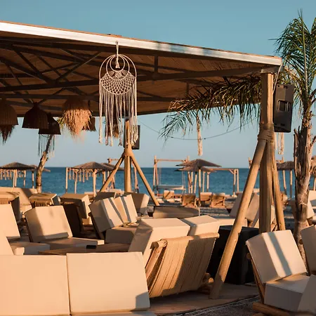 Hotel Alia And 3*