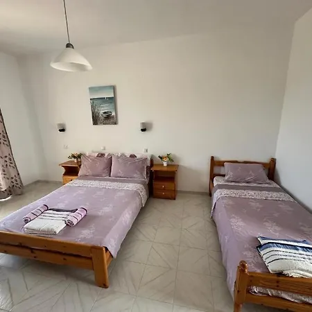 Alia And Ξενοδοχείο