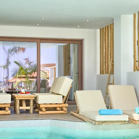 Alia Luxury Hotel 3*