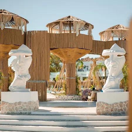 Alia Luxury 3* Charaki